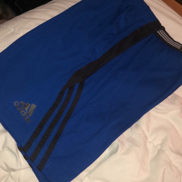 Adidas training / basketball climalite shorts NWOT - Picture 2 of 6